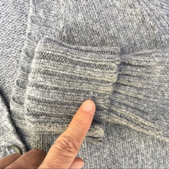 Vince grey 80% wool large button cardigan size M - Picture 7 of 14